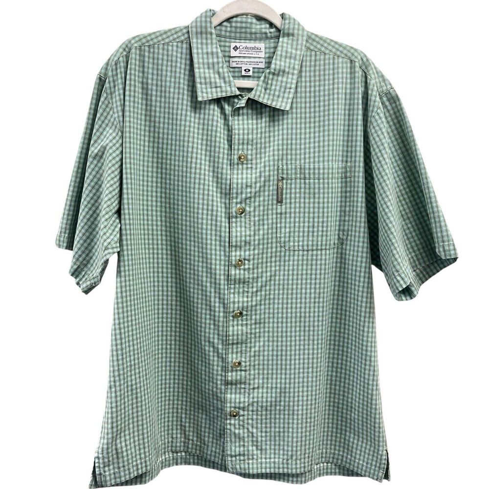 Colombia Men’s Size M Green Plaid 100% Cotton Short Sleeve Button Up Shirt